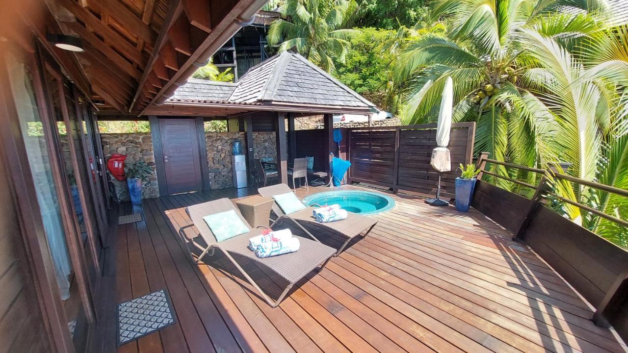 Villa Honu - Legends Residences - Stunning Ocean Views Papetoai Kültér fotó